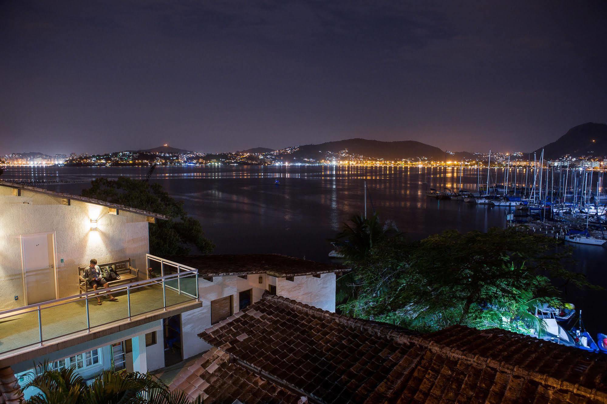 Porto Charitas Sailing Guest House Niterói Exteriör bild
